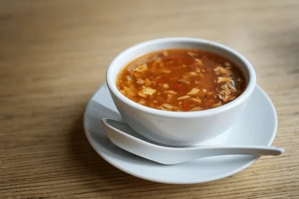 HOT AND SOUR SOUP (4P)